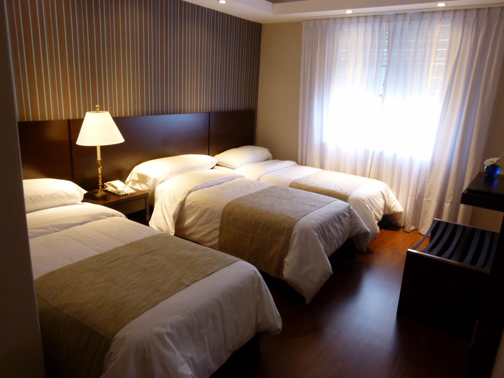 Dora Hotel บัวโนสไอเรส ภายนอก รูปภาพ
