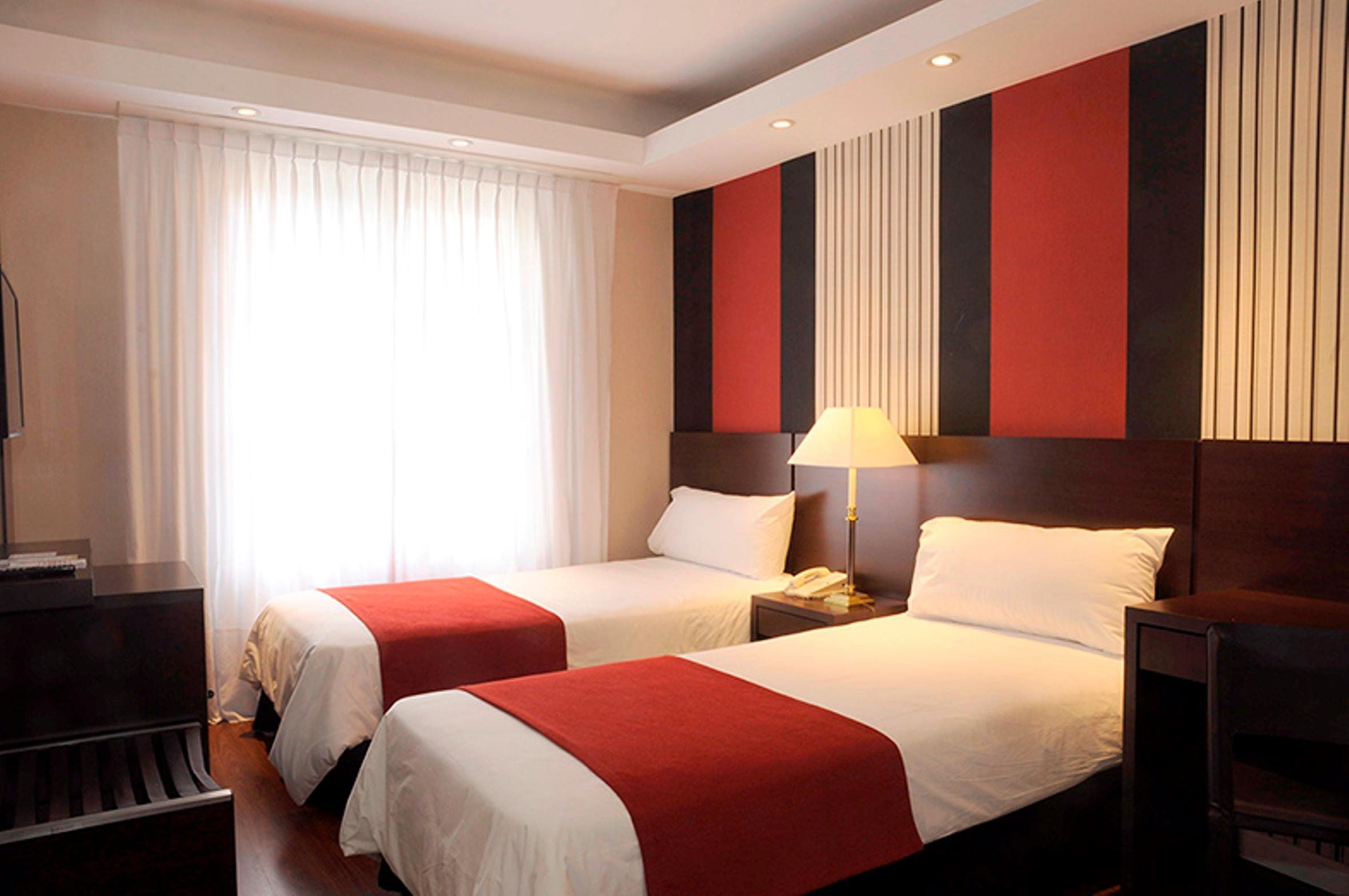 Dora Hotel บัวโนสไอเรส ภายนอก รูปภาพ