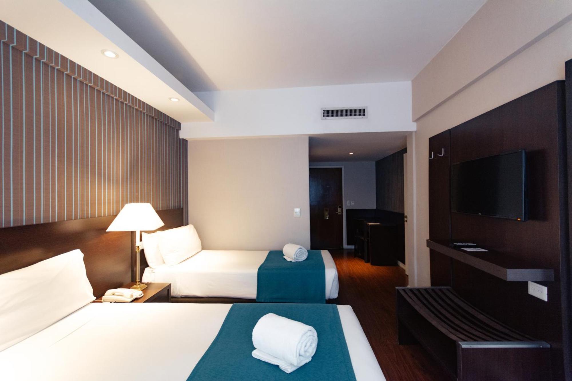 Dora Hotel บัวโนสไอเรส ภายนอก รูปภาพ
